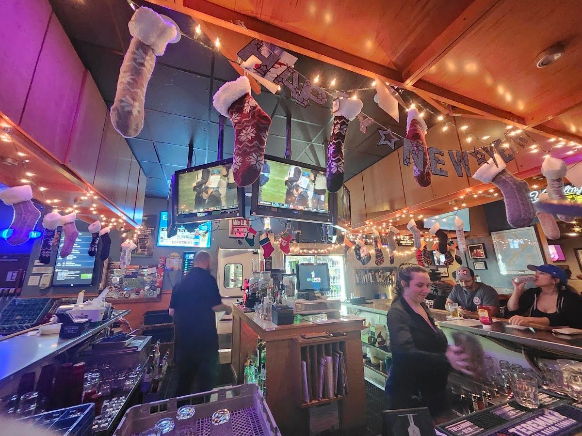 Kiwi's Pub & Grill