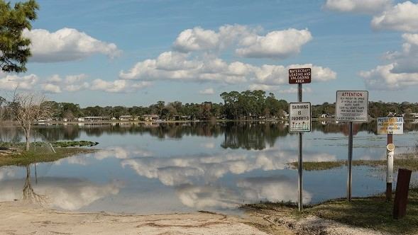 Lake Gleason