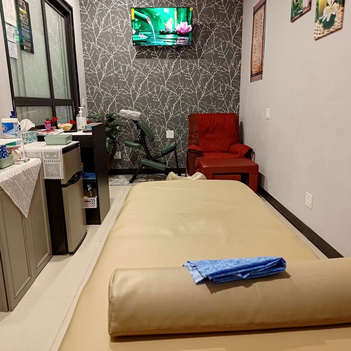 Oriental Therapy Massage