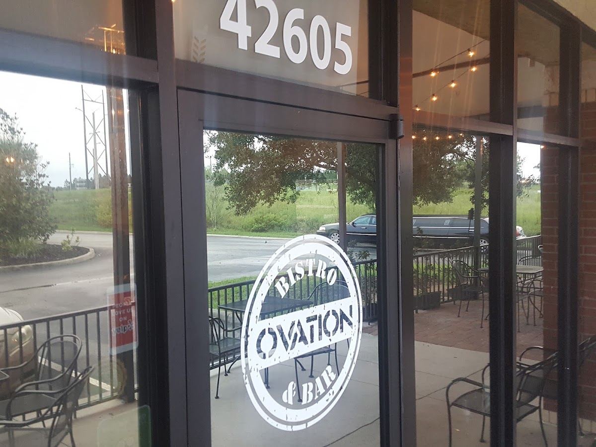 Ovation Bistro & Bar