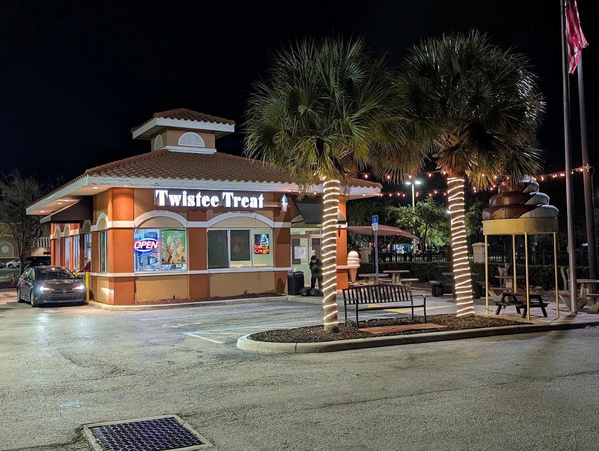 Twistee Treat Of Lake Buena Vista