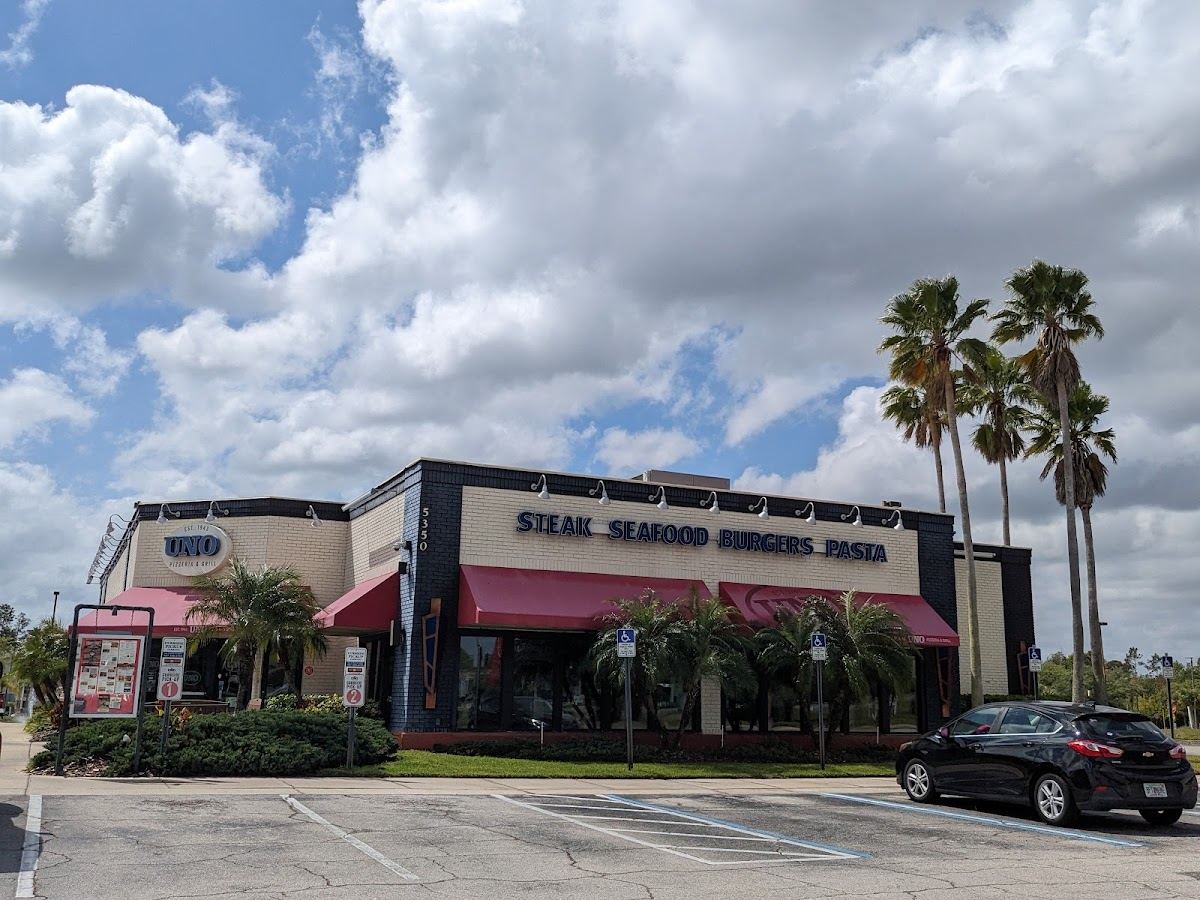 UNO Pizzeria & Grill