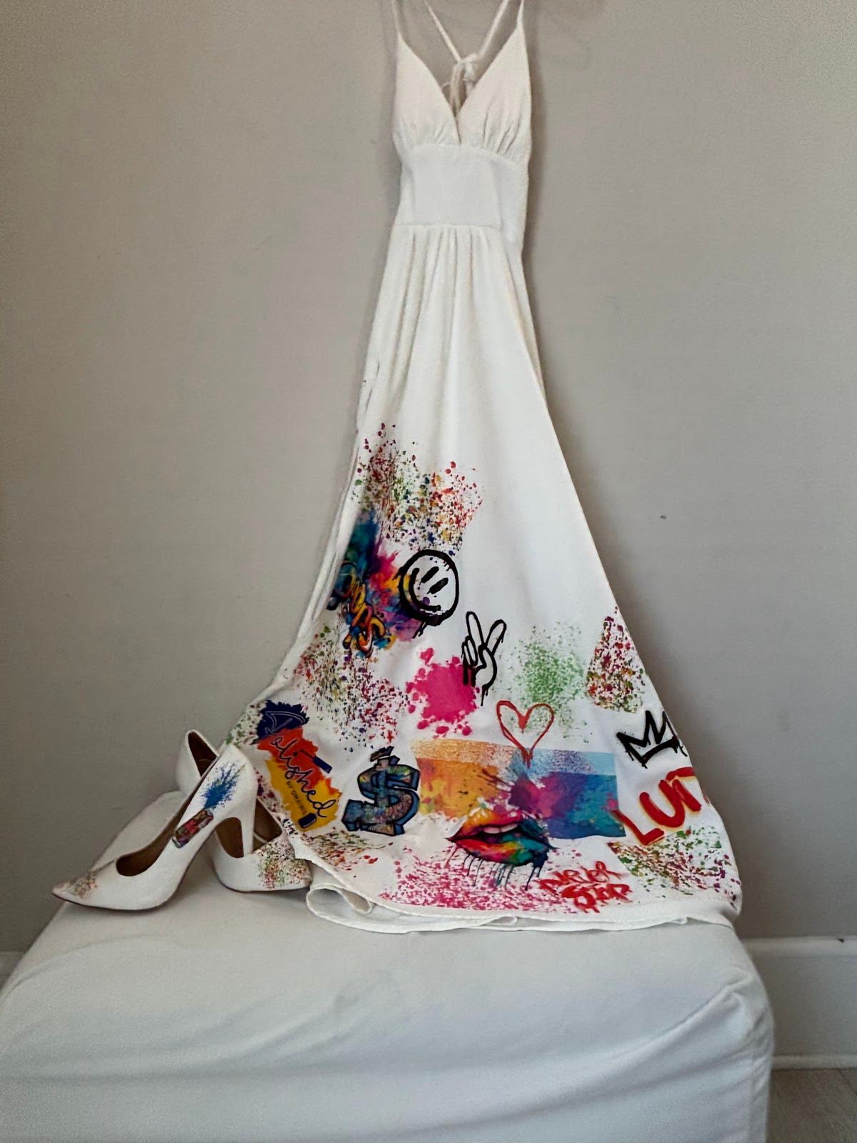 UPTOWN STITCH DESIGN STUDIO & ALTERATIONS