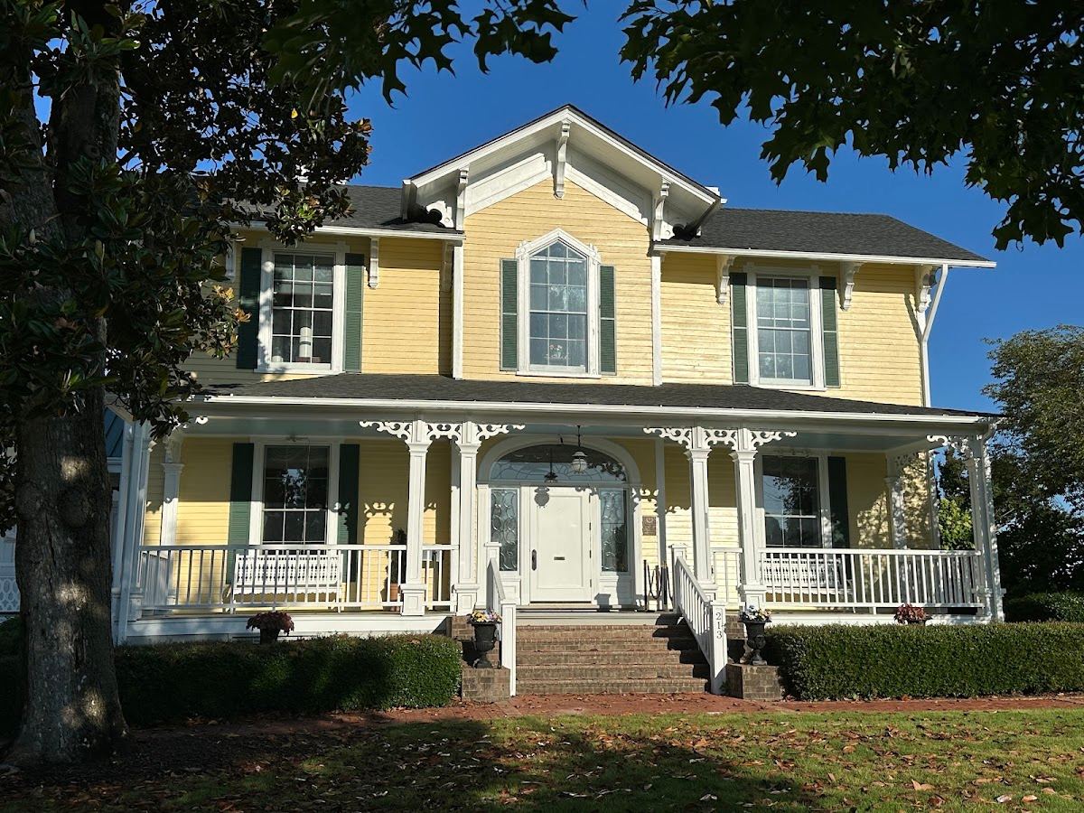 Captain White House