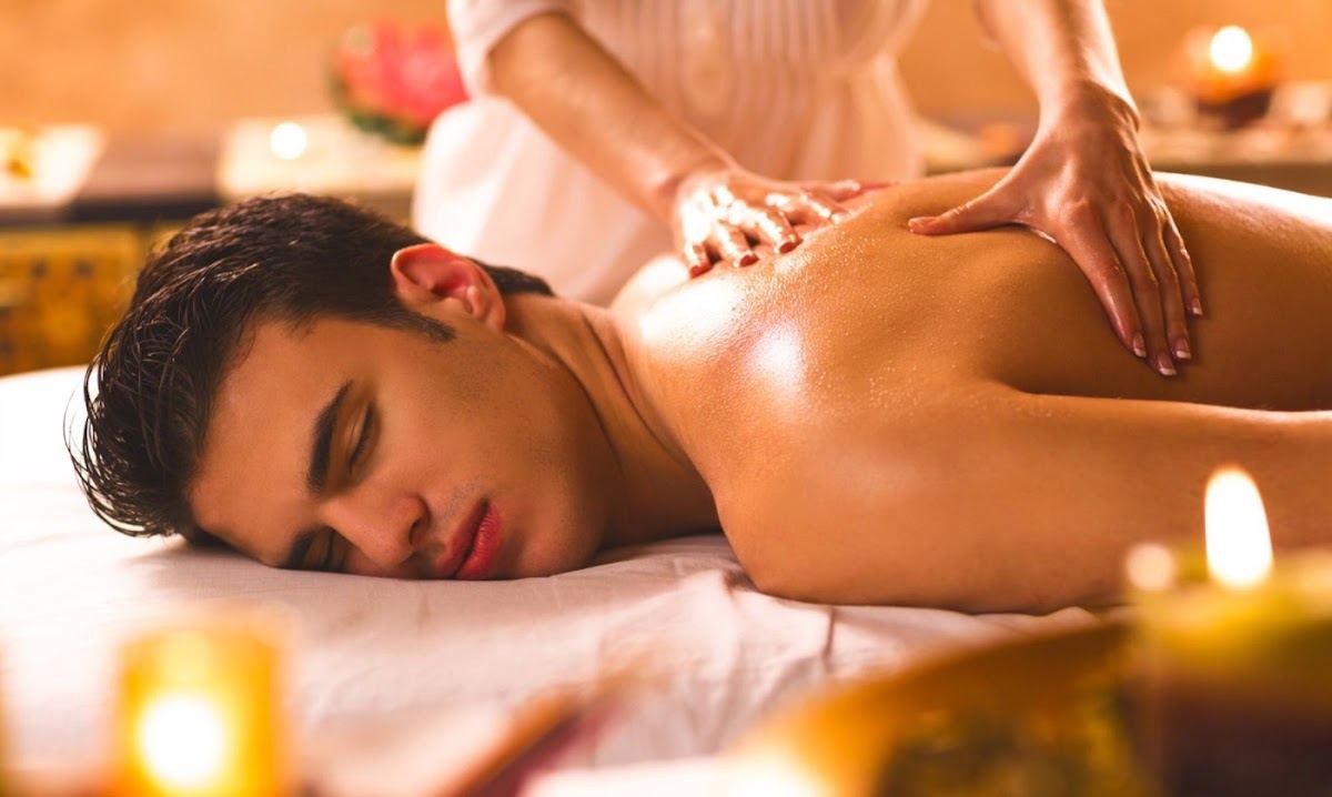 Lucy Foot Massage
