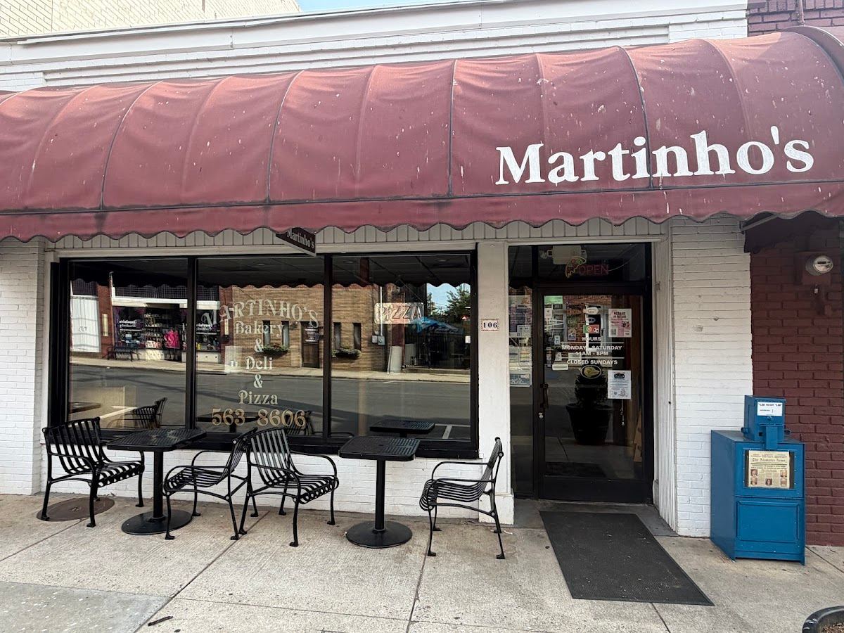 Martinho's Bakery & Deli