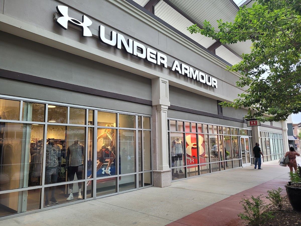 Under Armour Factory House - Tanger Outlets Mebane