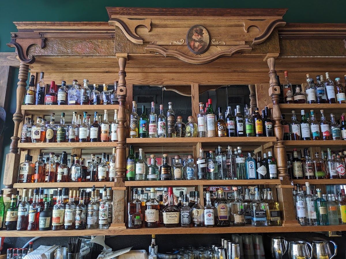 Wooden Nickel Pub - Mebane