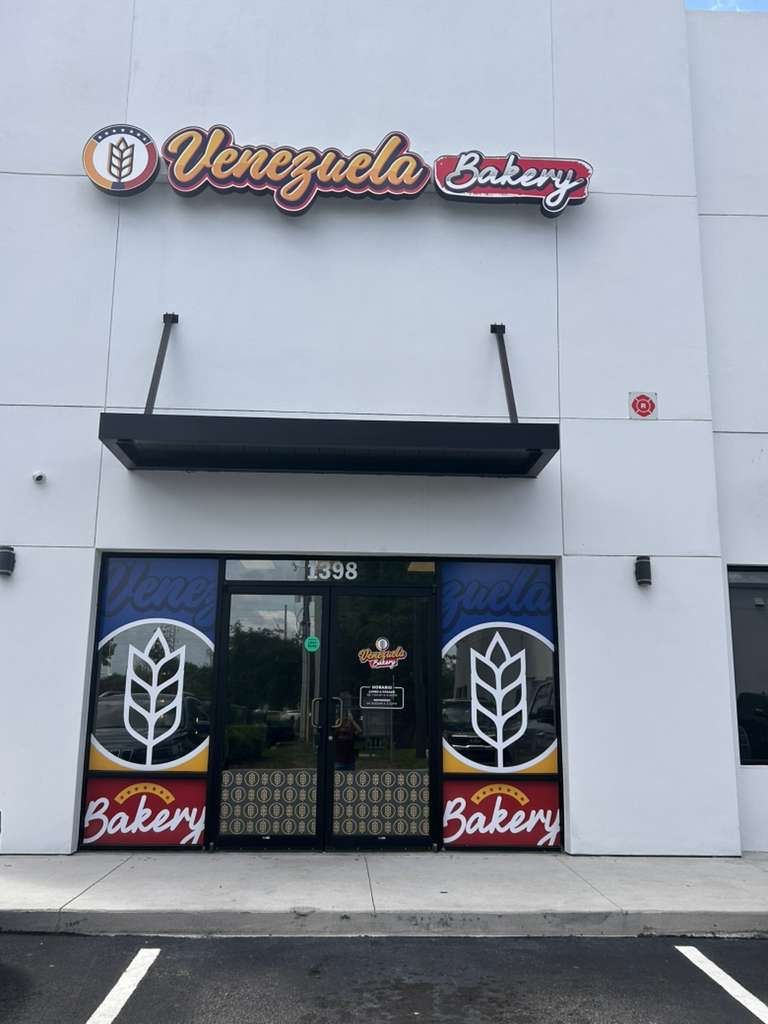 Venezuela Bakery - St Cloud
