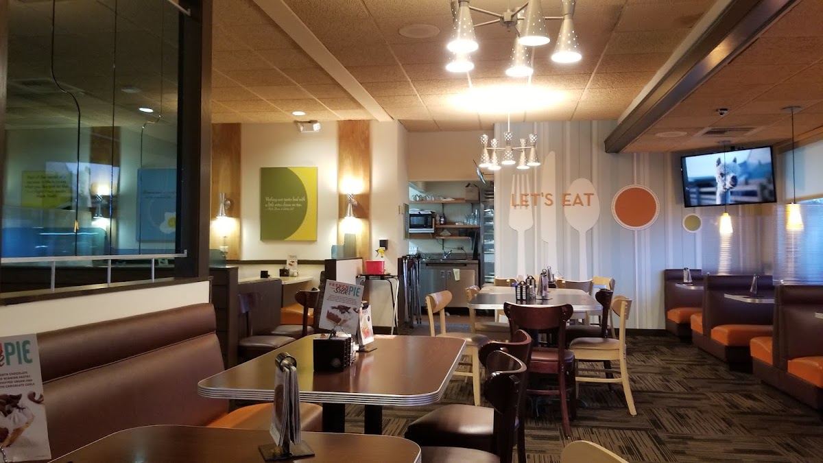Village Inn