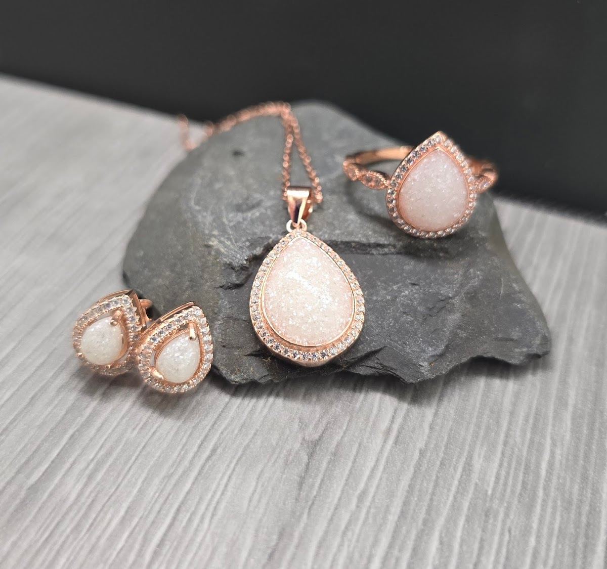 Amaryllis Keepsakes