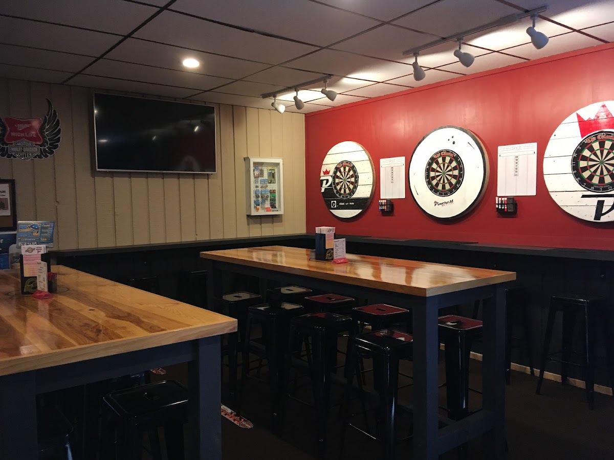 Pincrest Bar & Lanes