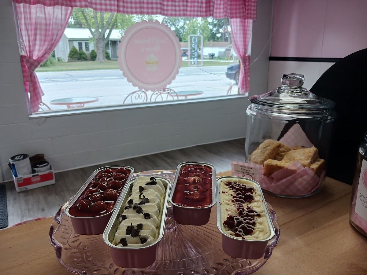 Sweet Momma Blaine's Bakery