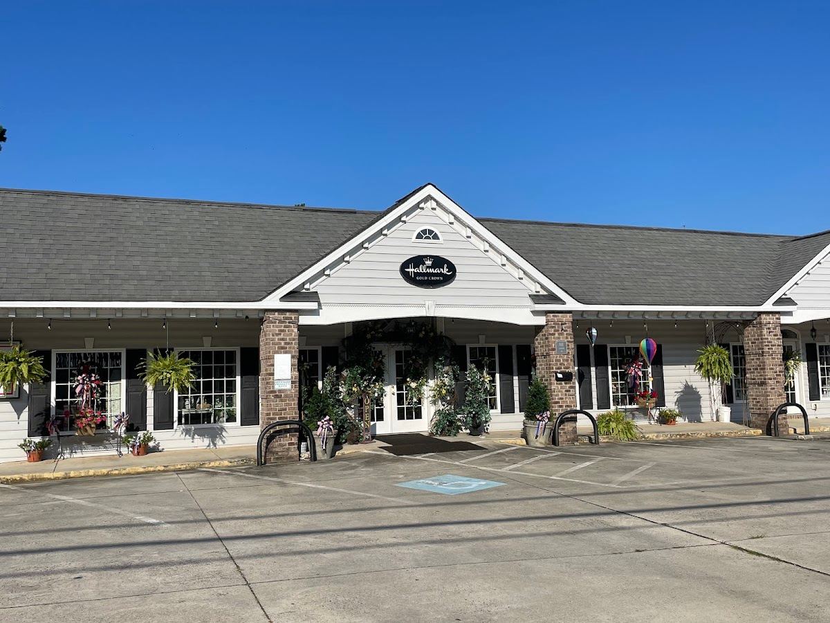 Florist to Four Seasons Floral & Gifts