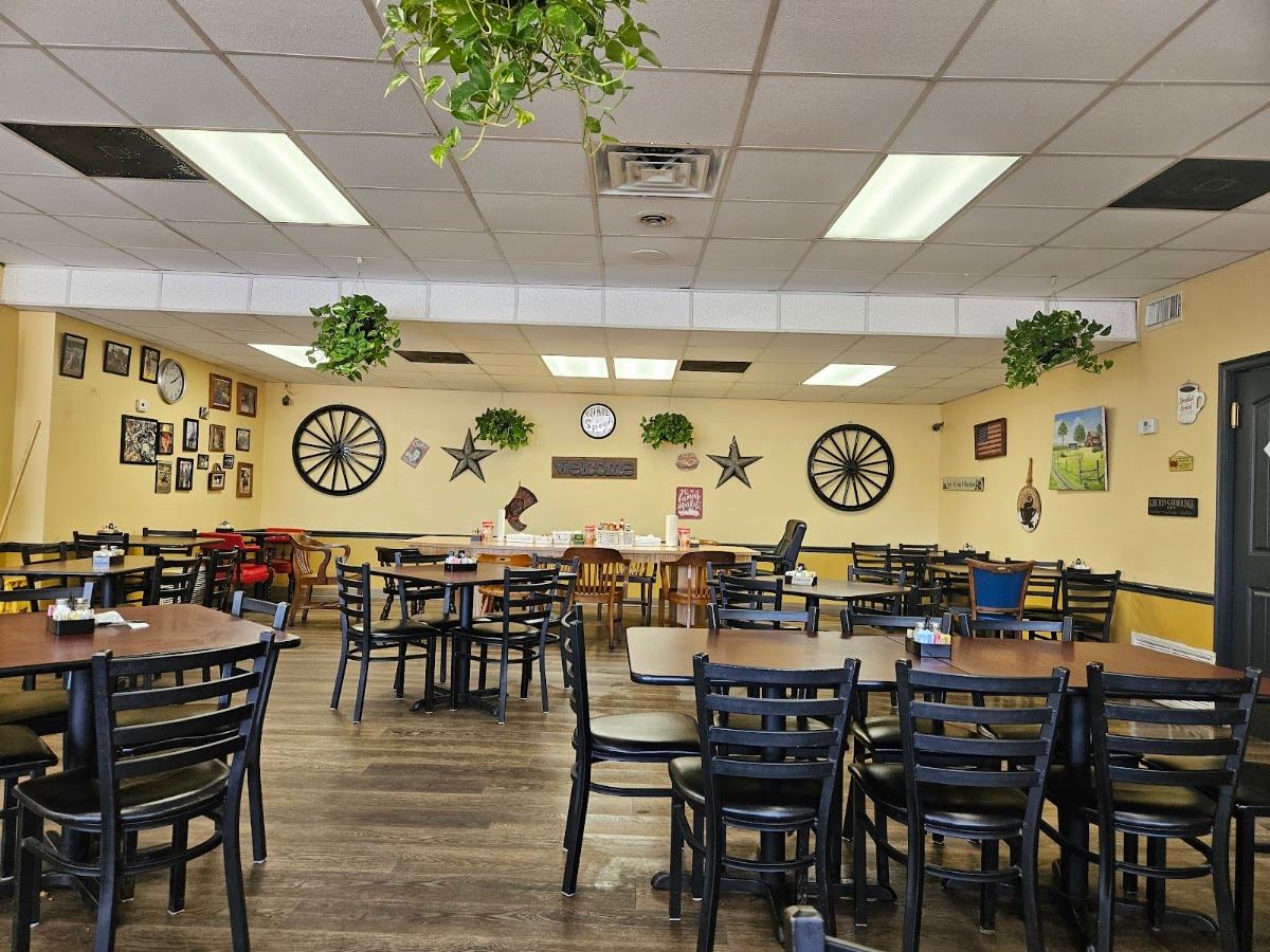 Gloria's Restaurant