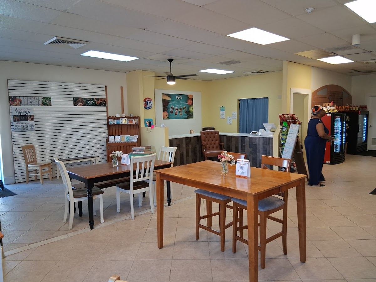 Lake Wales Cheese Shoppe & Deli