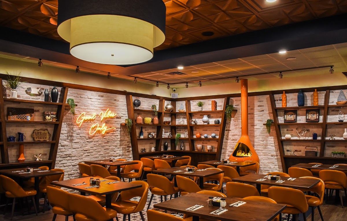 Lucille's American Cafe