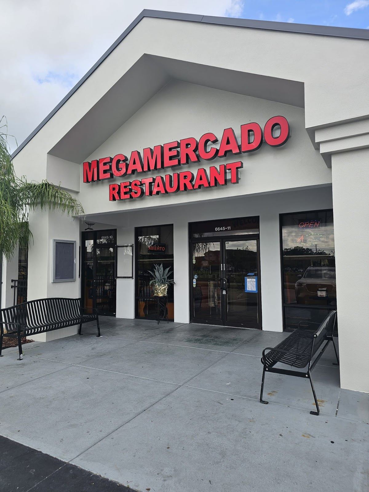 Mega Mercado #2 Lakeland - Mexican Restaurant