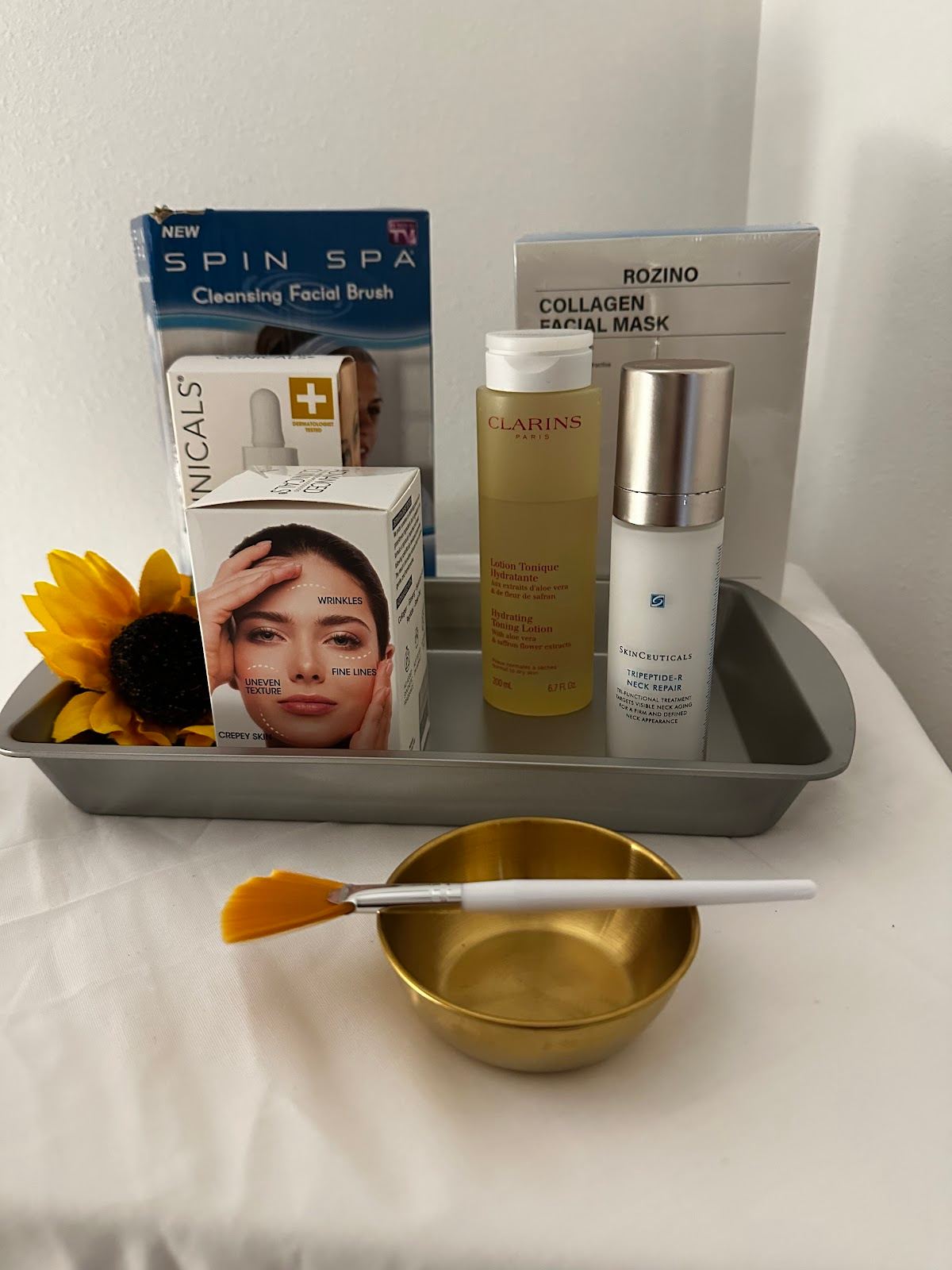 Apple Massage & Facial