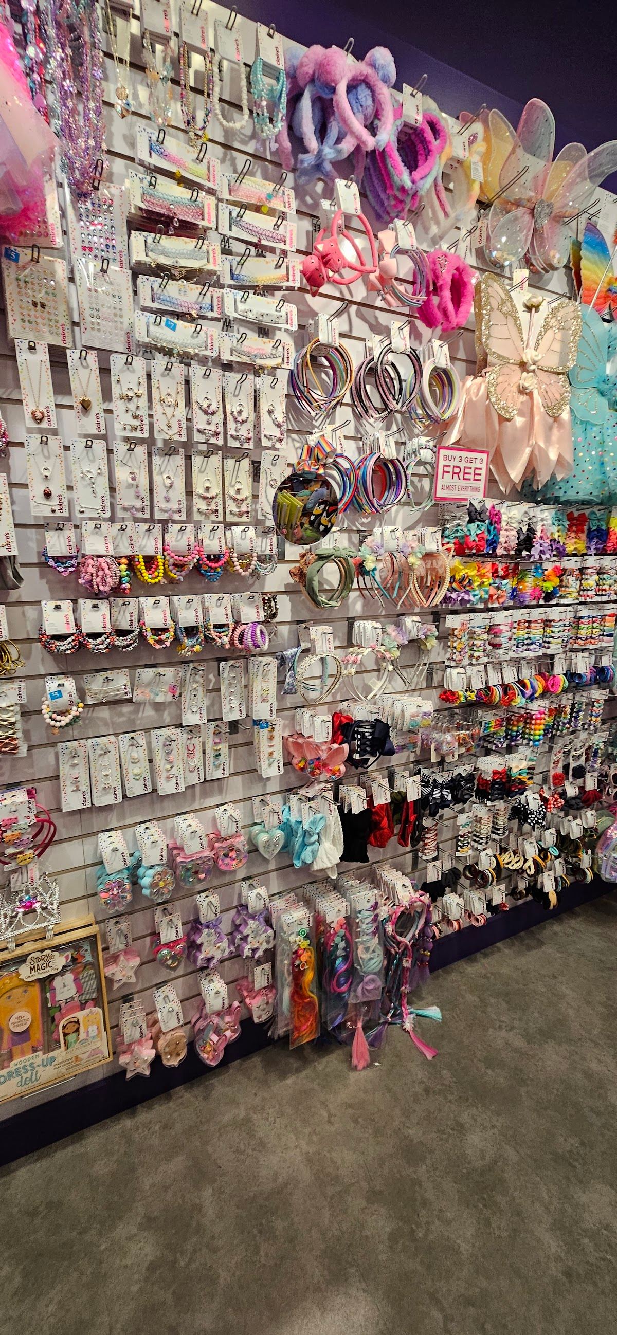 Claire's