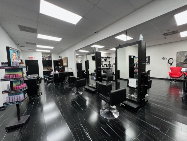 D'Vina's Salon & Spa