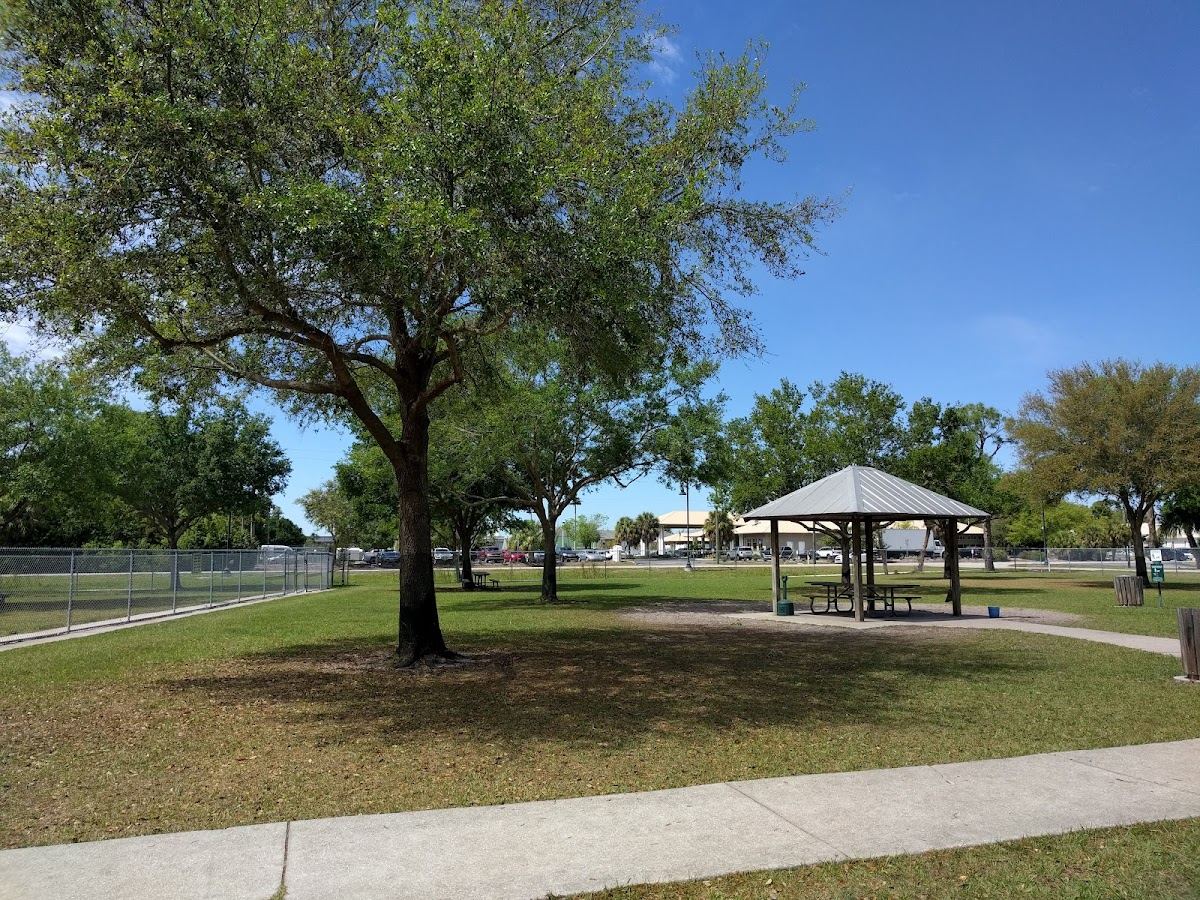 Edgewater Dog Park