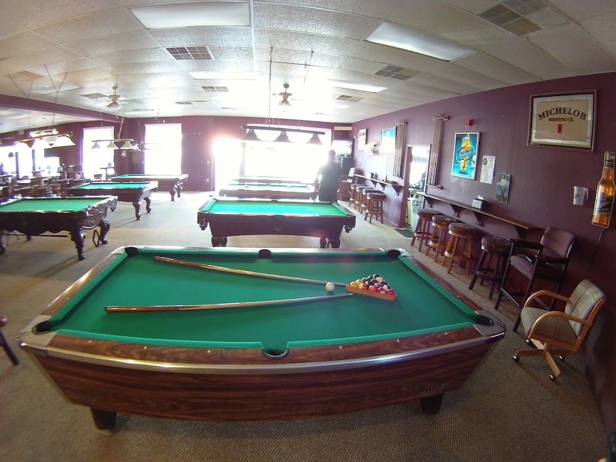 Englewood Billiards & Brew