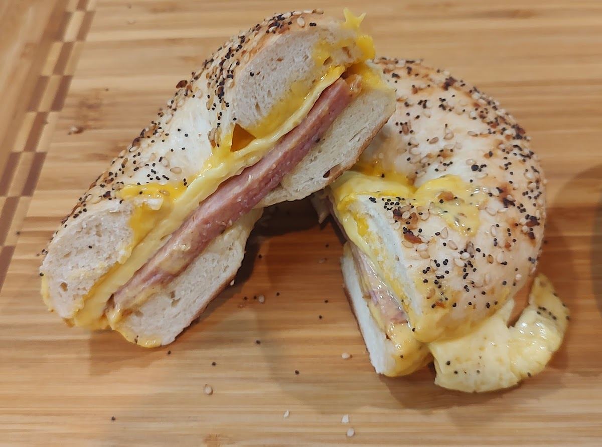 Freddie's Bagels