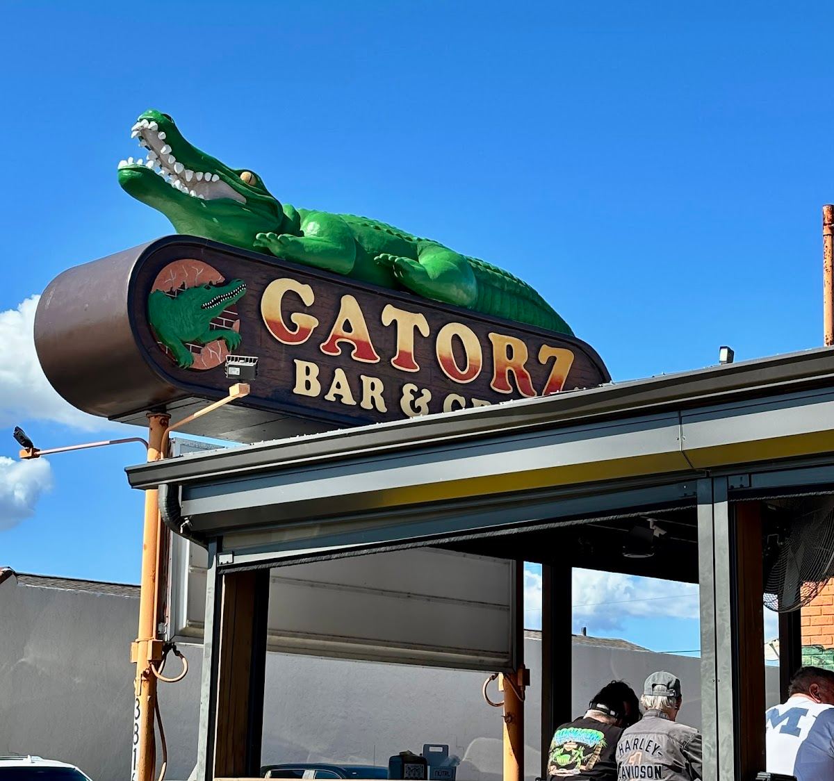 Gatorz Bar and Grill
