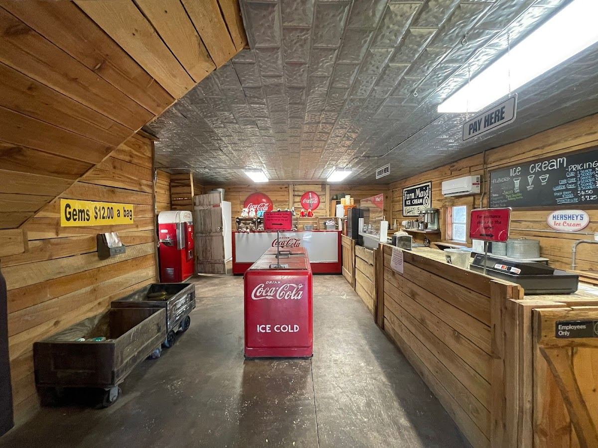 Hunsader Ice Cream Shop