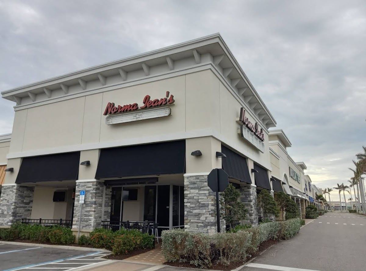 Norma Jean’s Sports Bar & Grill Room
