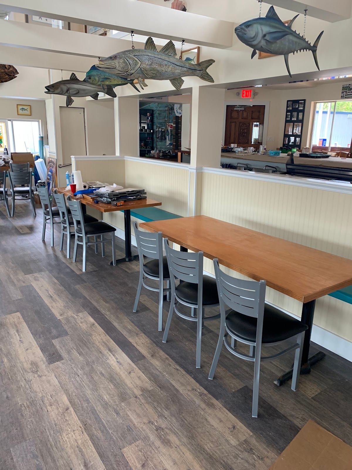 Pelican Alley Restaurant