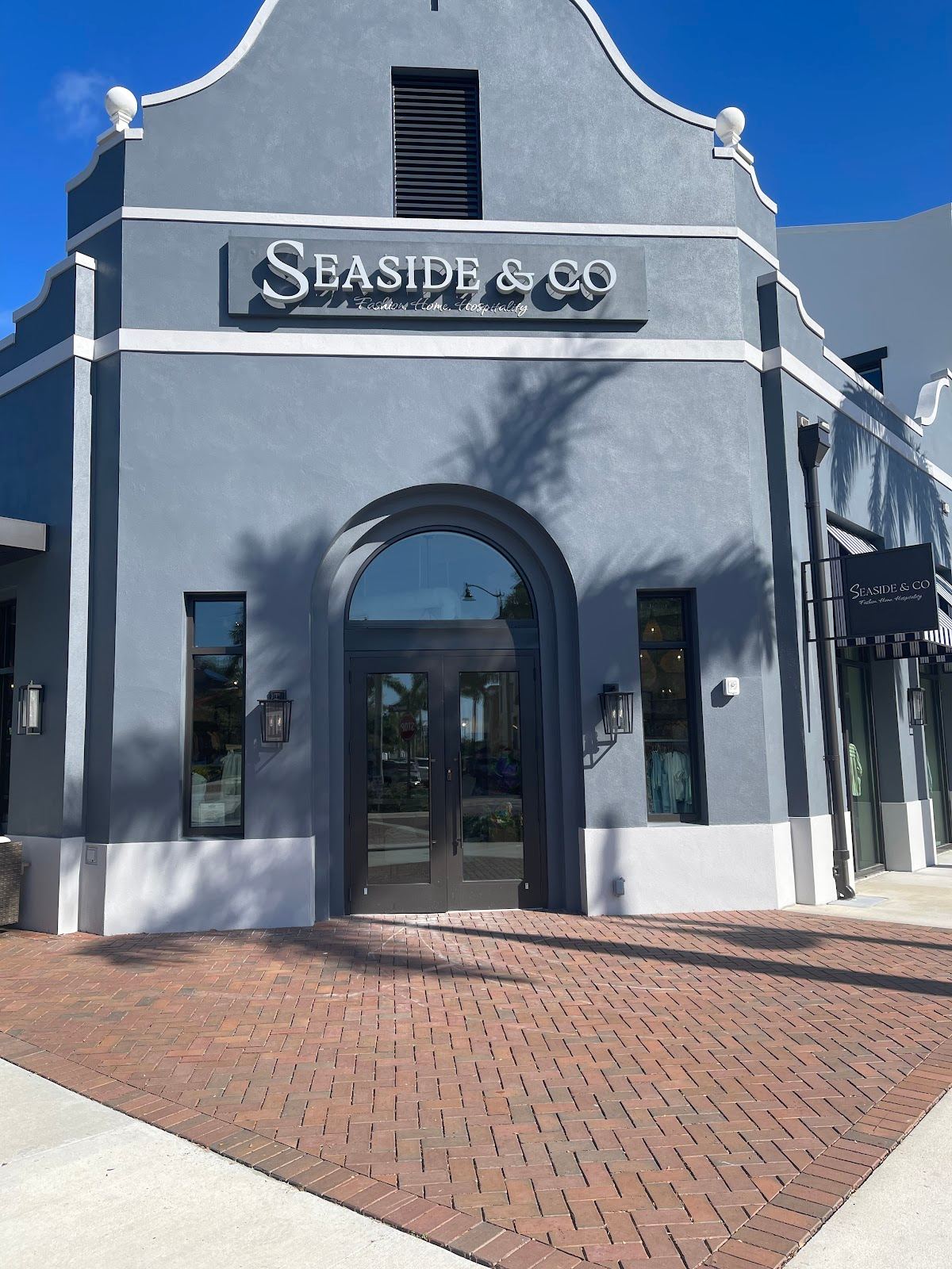Seaside & Co