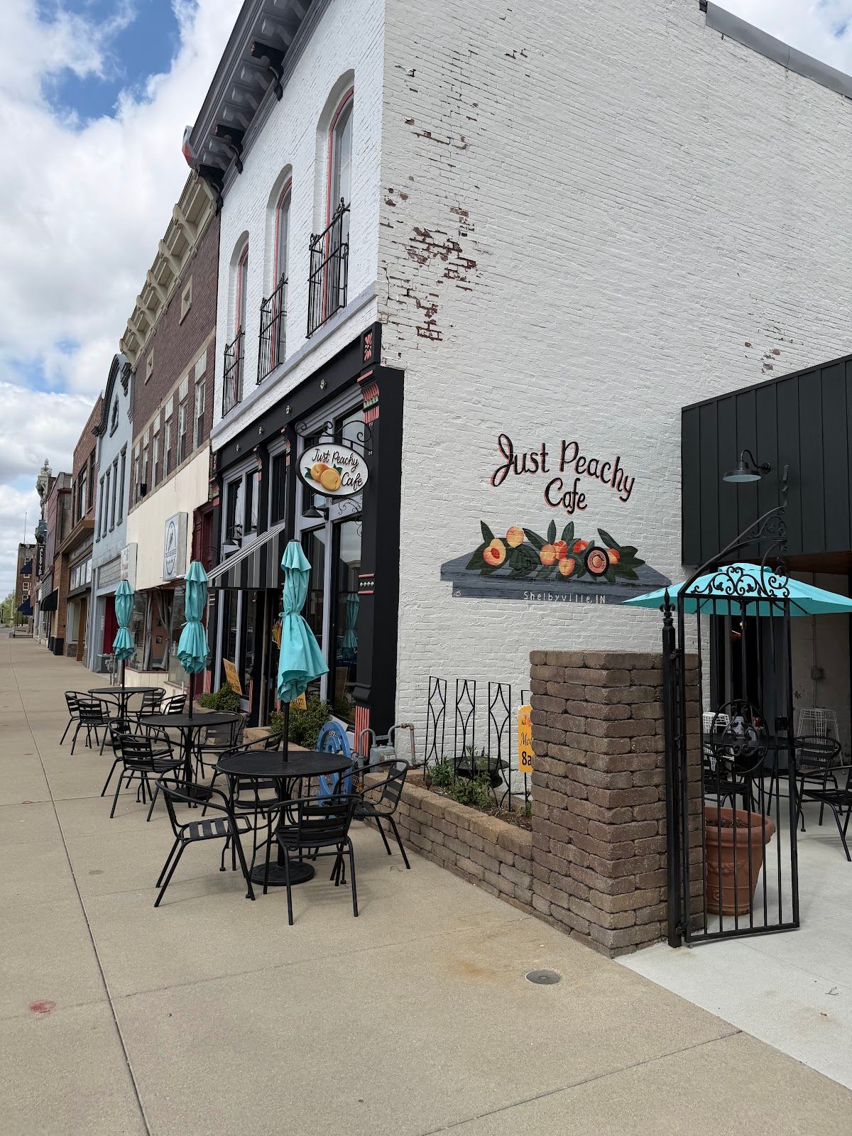 Just Peachy Cafe