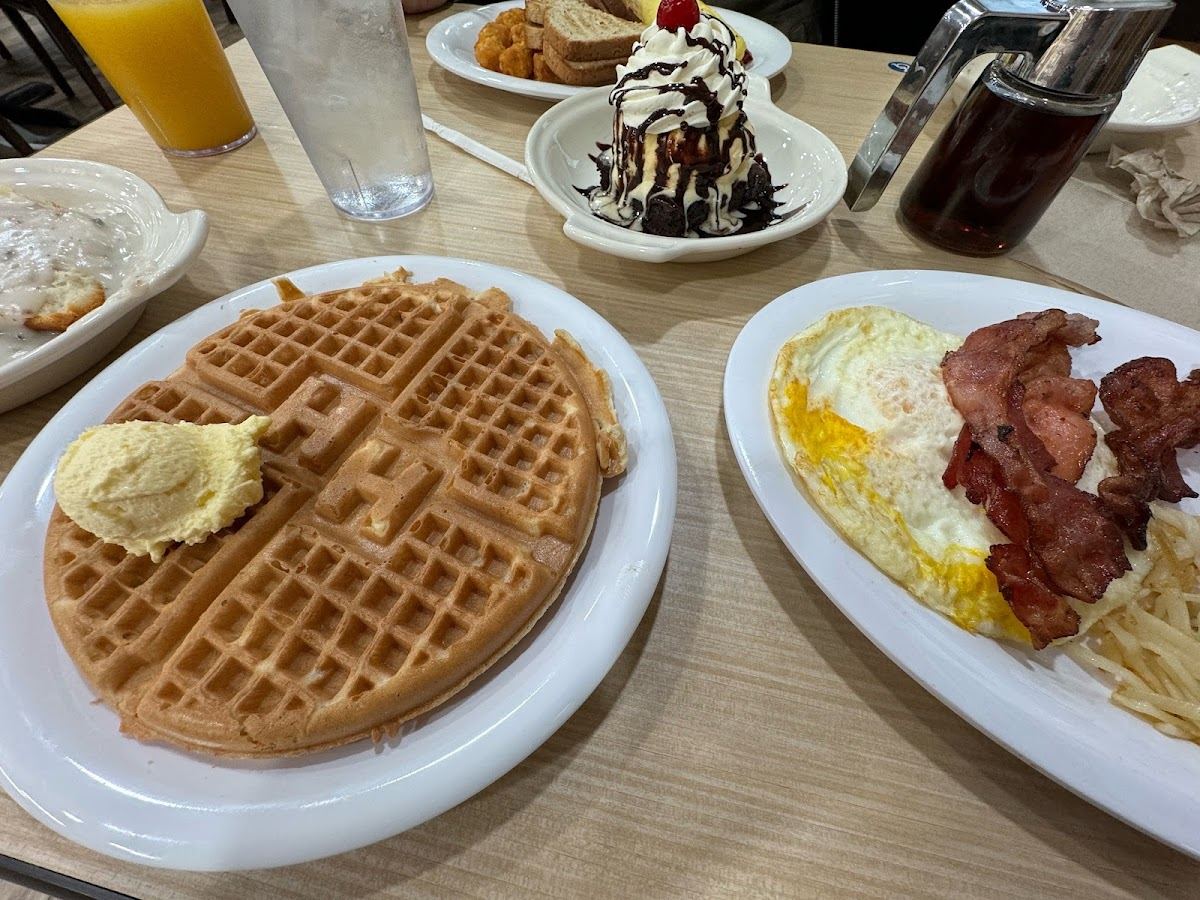 Huddle House