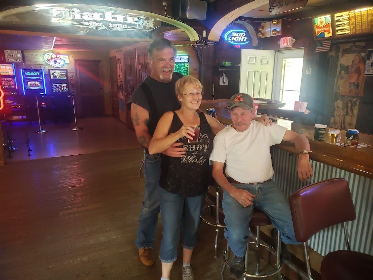 Babe's Tavern
