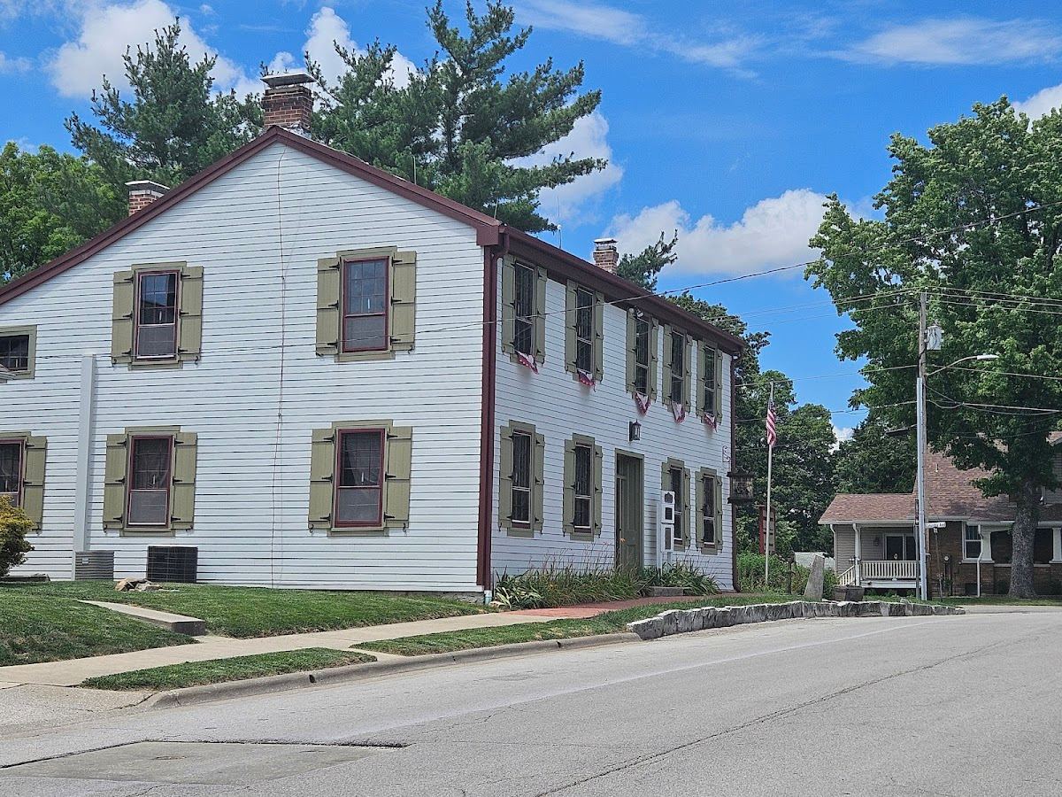 Peterstown House