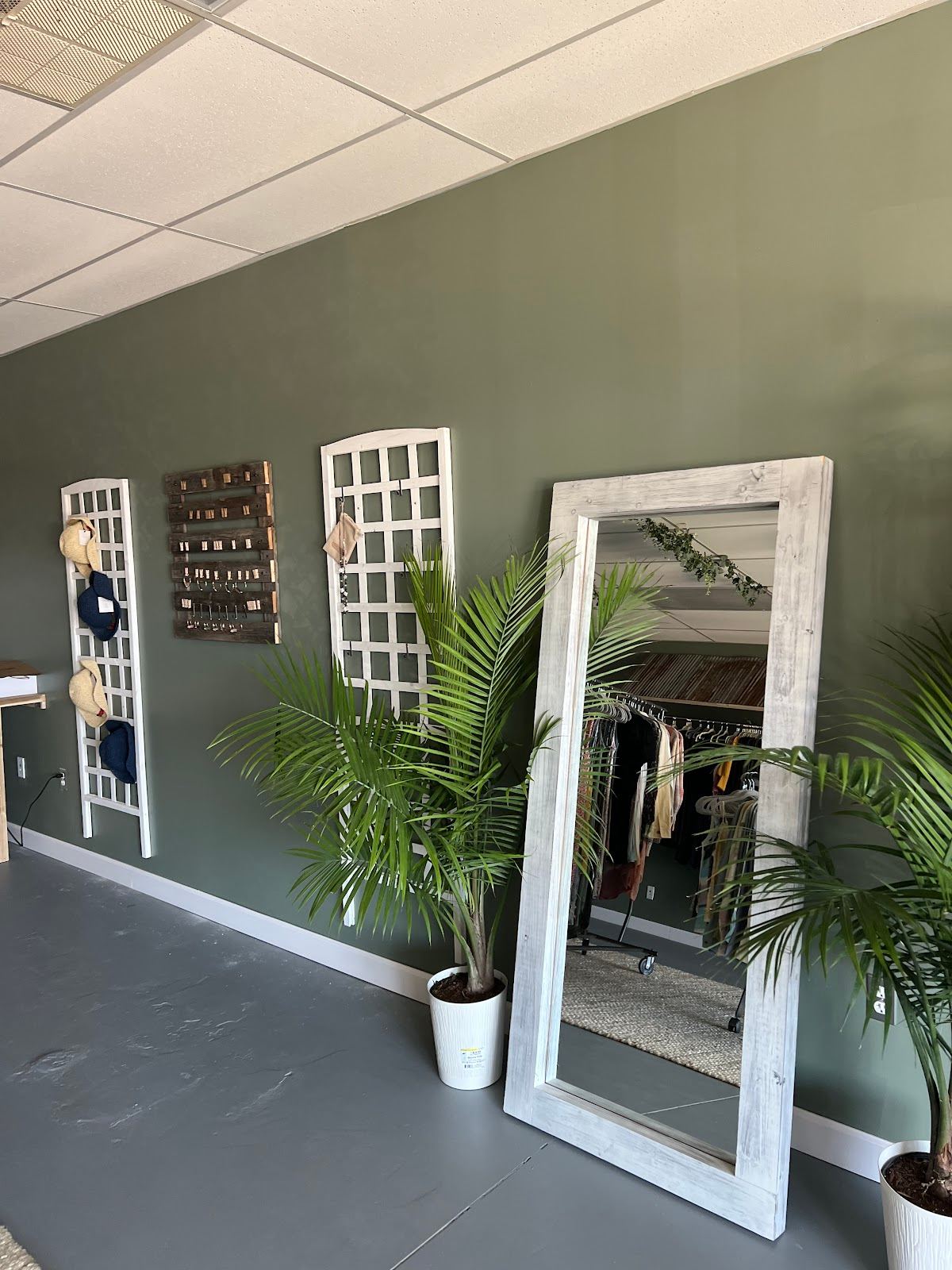 THE SHE SHED