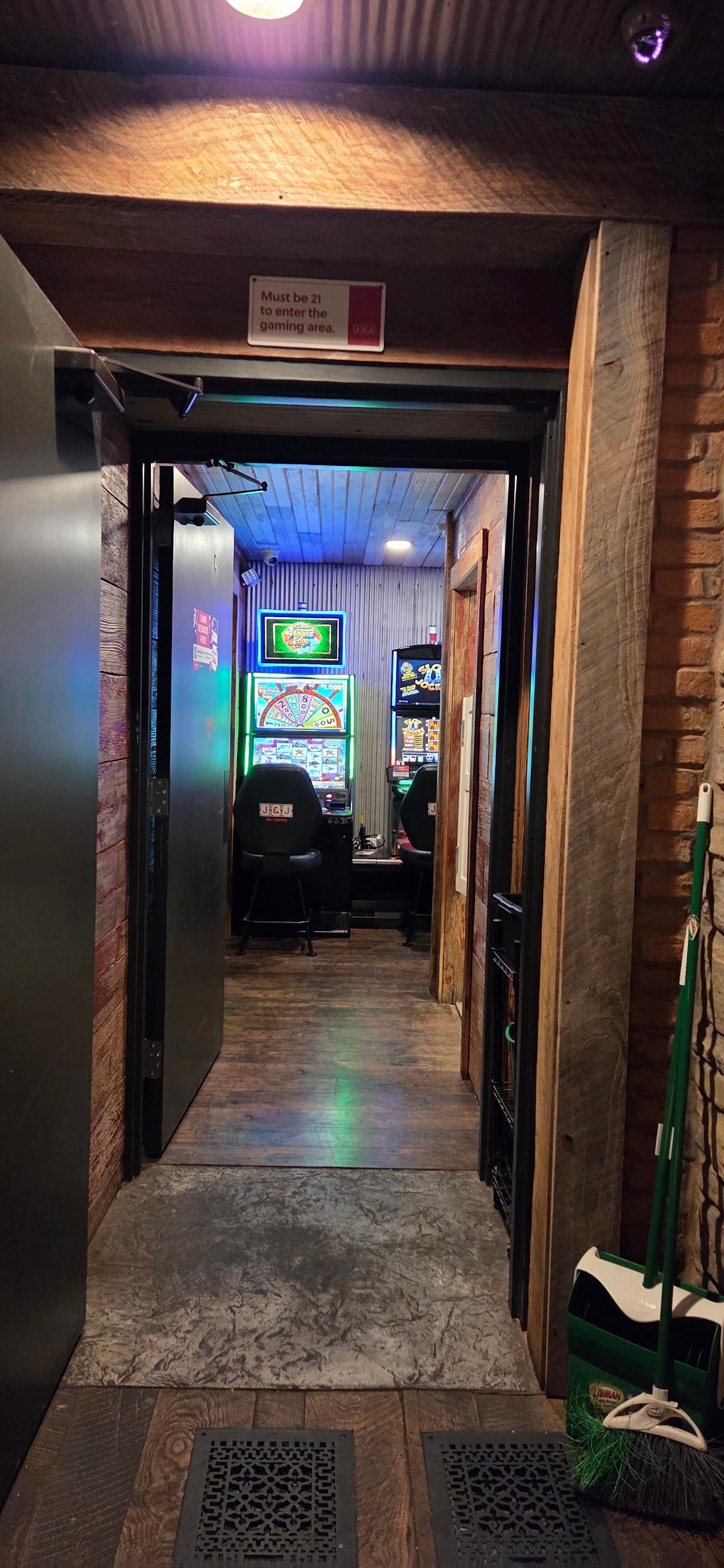 Vintage Wine Bar