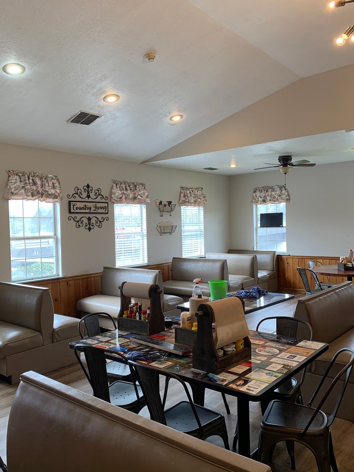 Cook's Country kitchen