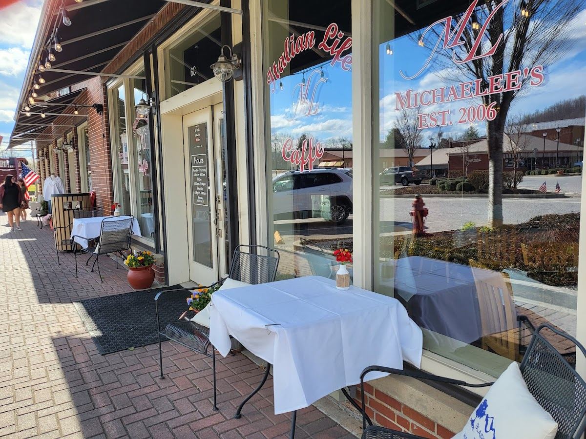 Michaelee's Italian Life Caffe