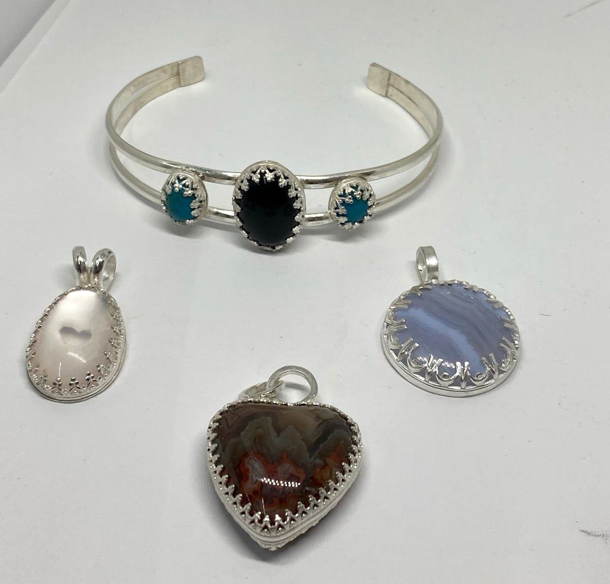William Holland School of Lapidary Arts
