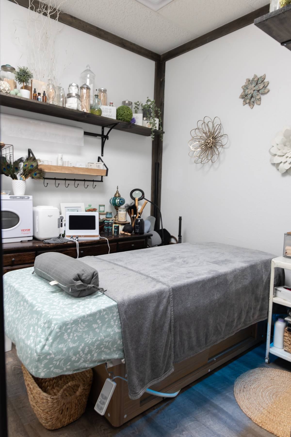 Essence Esthetics with Rebecca