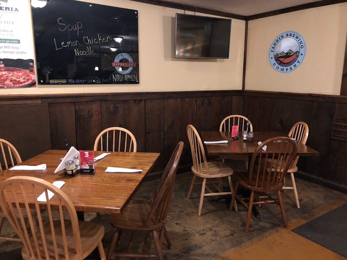 La Pizzeria at Cucina Rustica