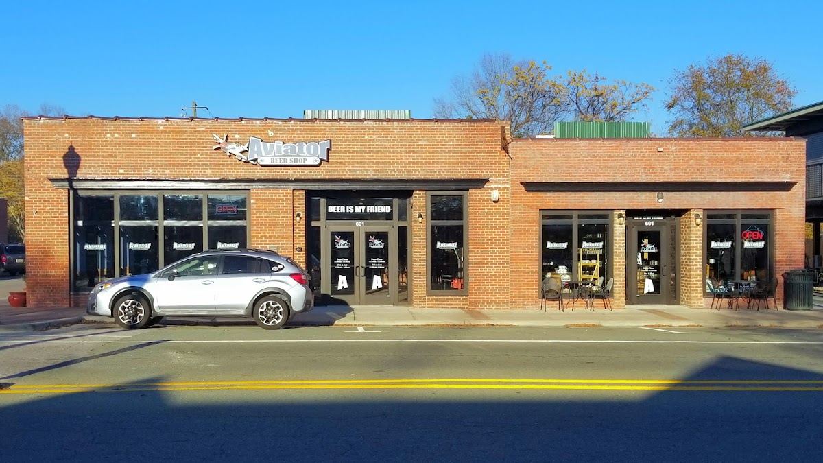 Aviator Pizzeria