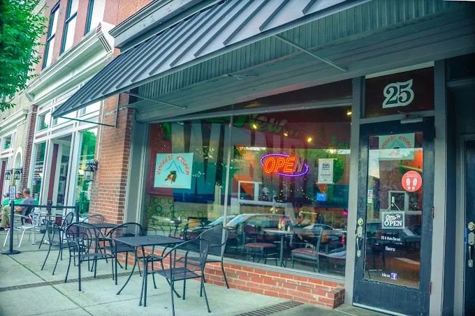 Everest Kitchen