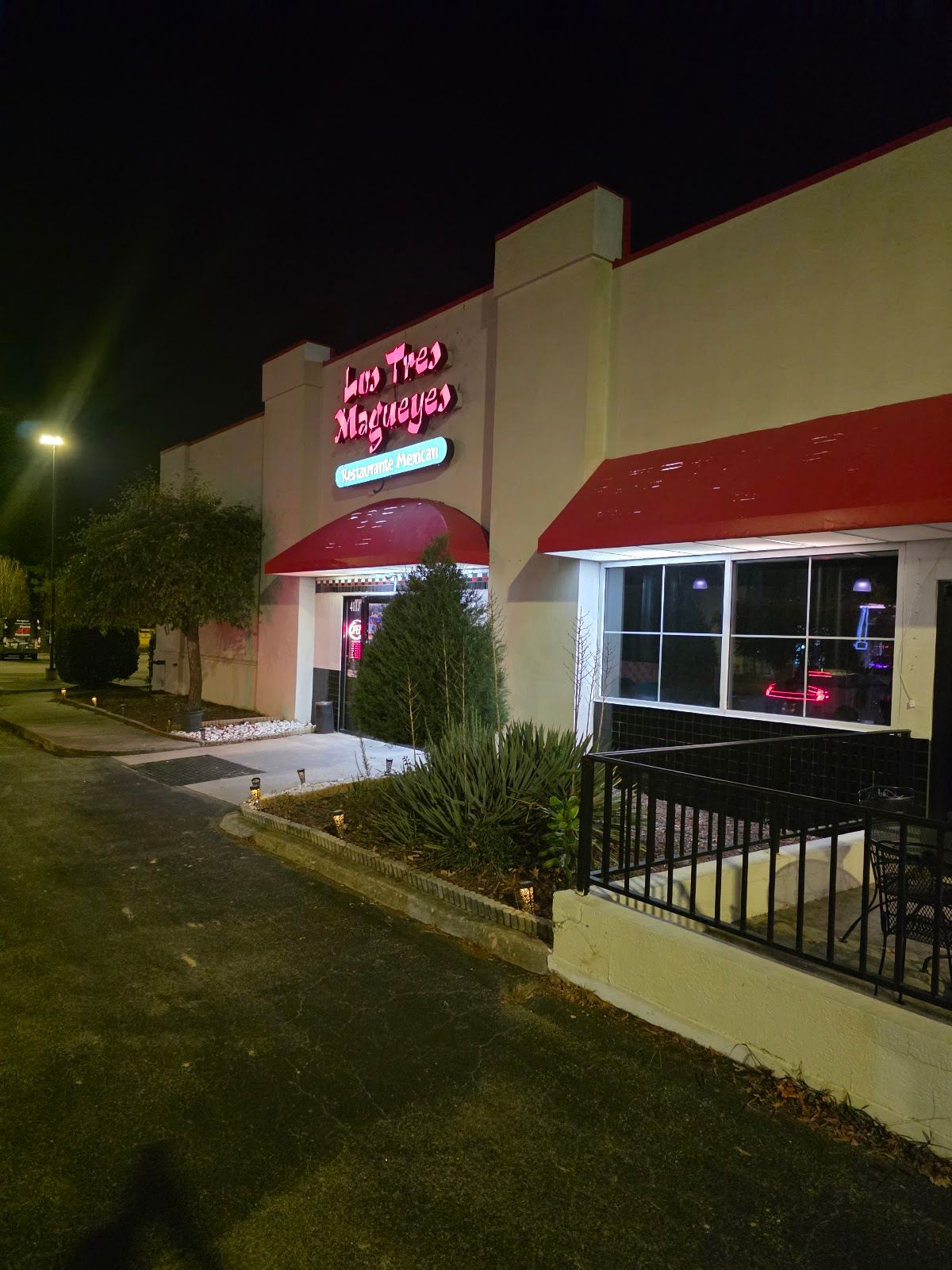 Los Tres Magueyes Rolesville