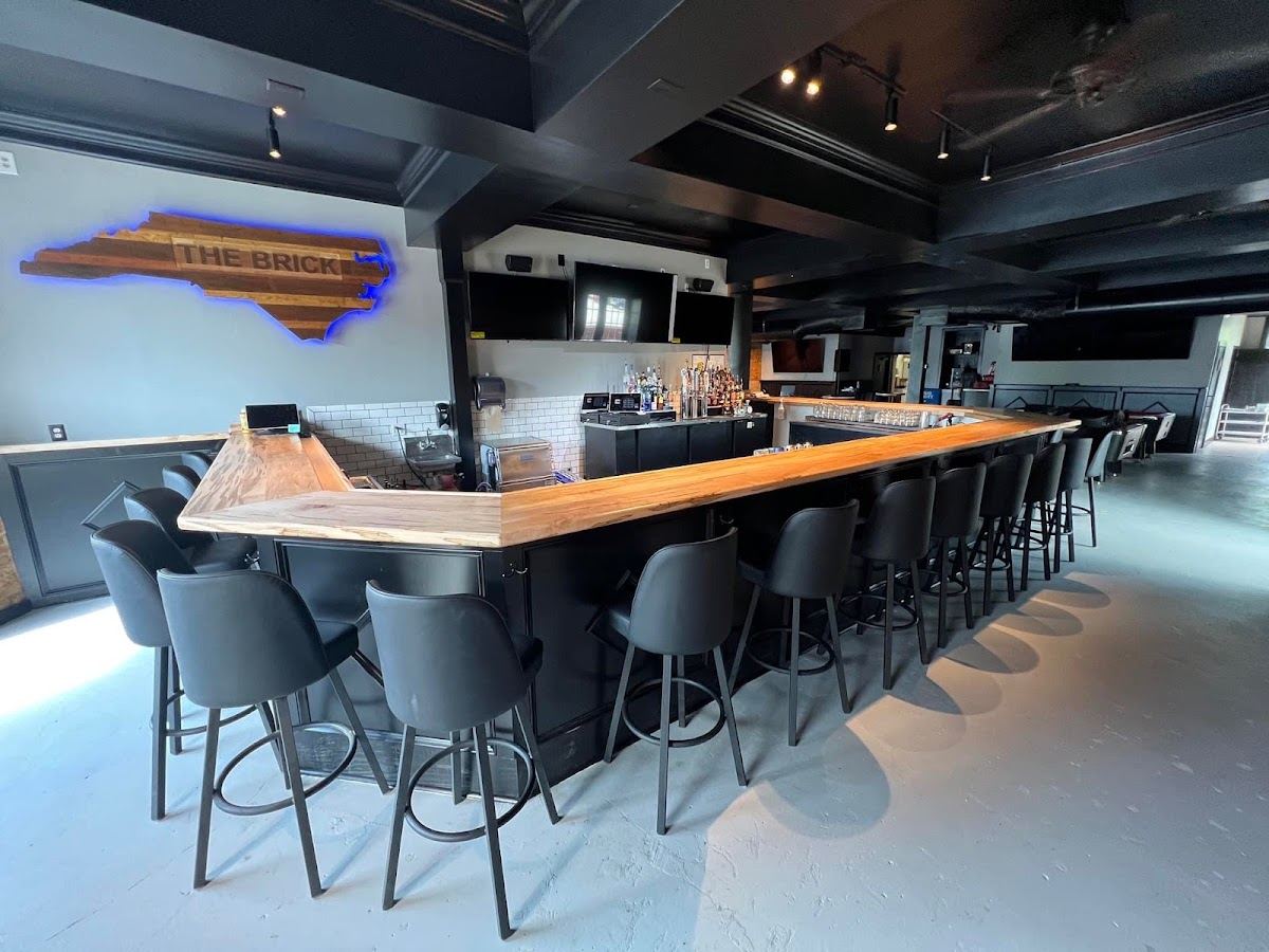 The Brickhouse Bar & Grill