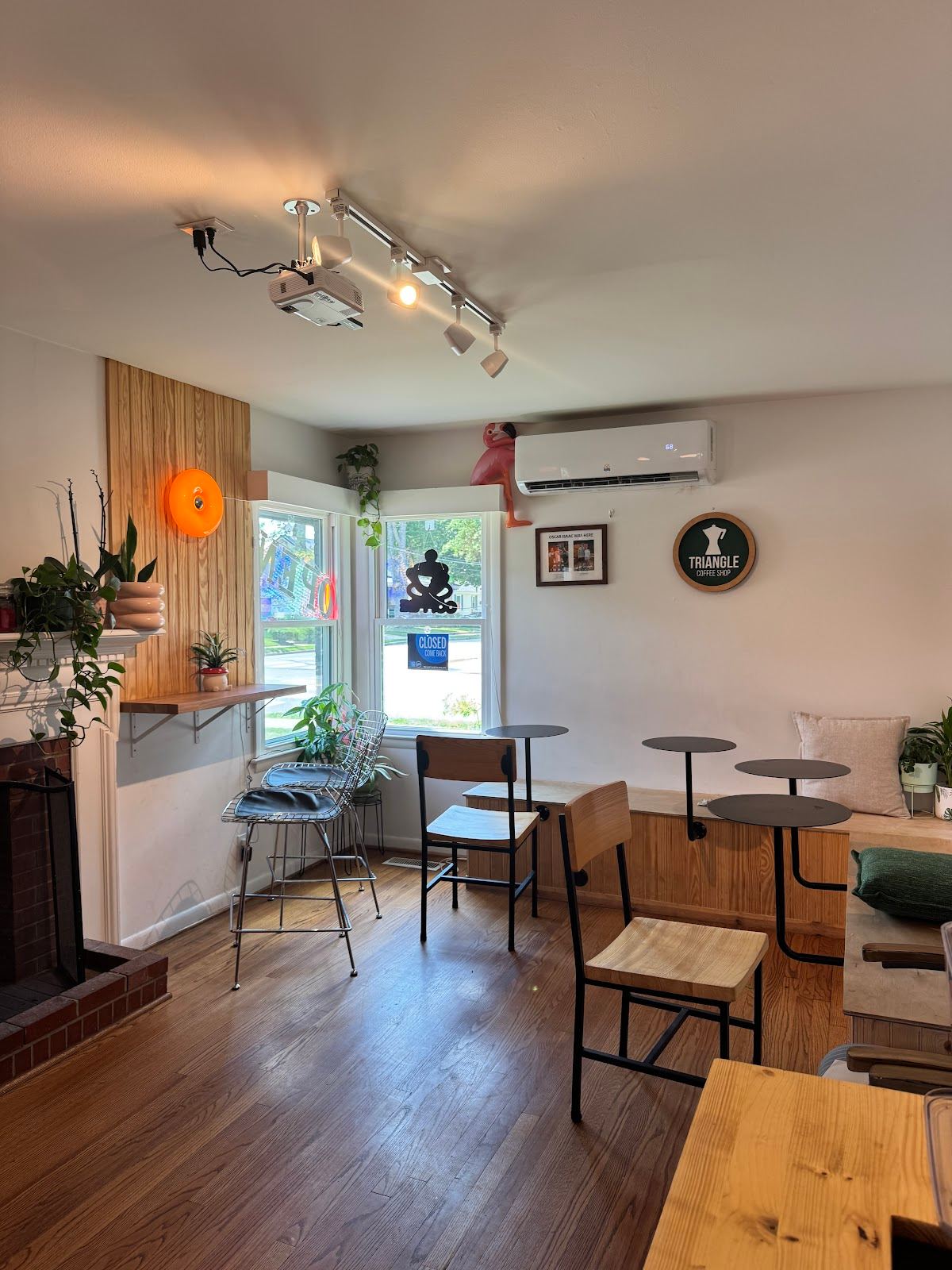 Triangle Coffee Shop