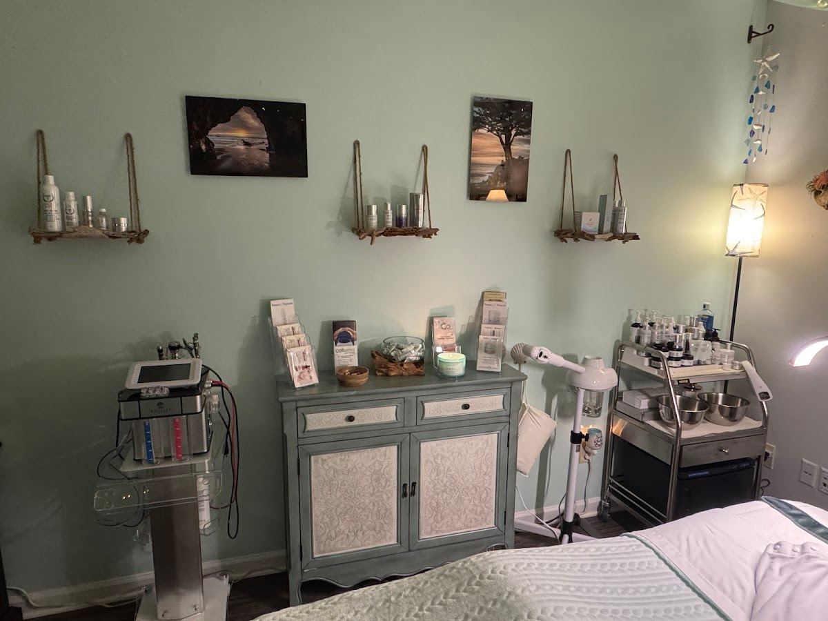 Drift Away Skin Boutique